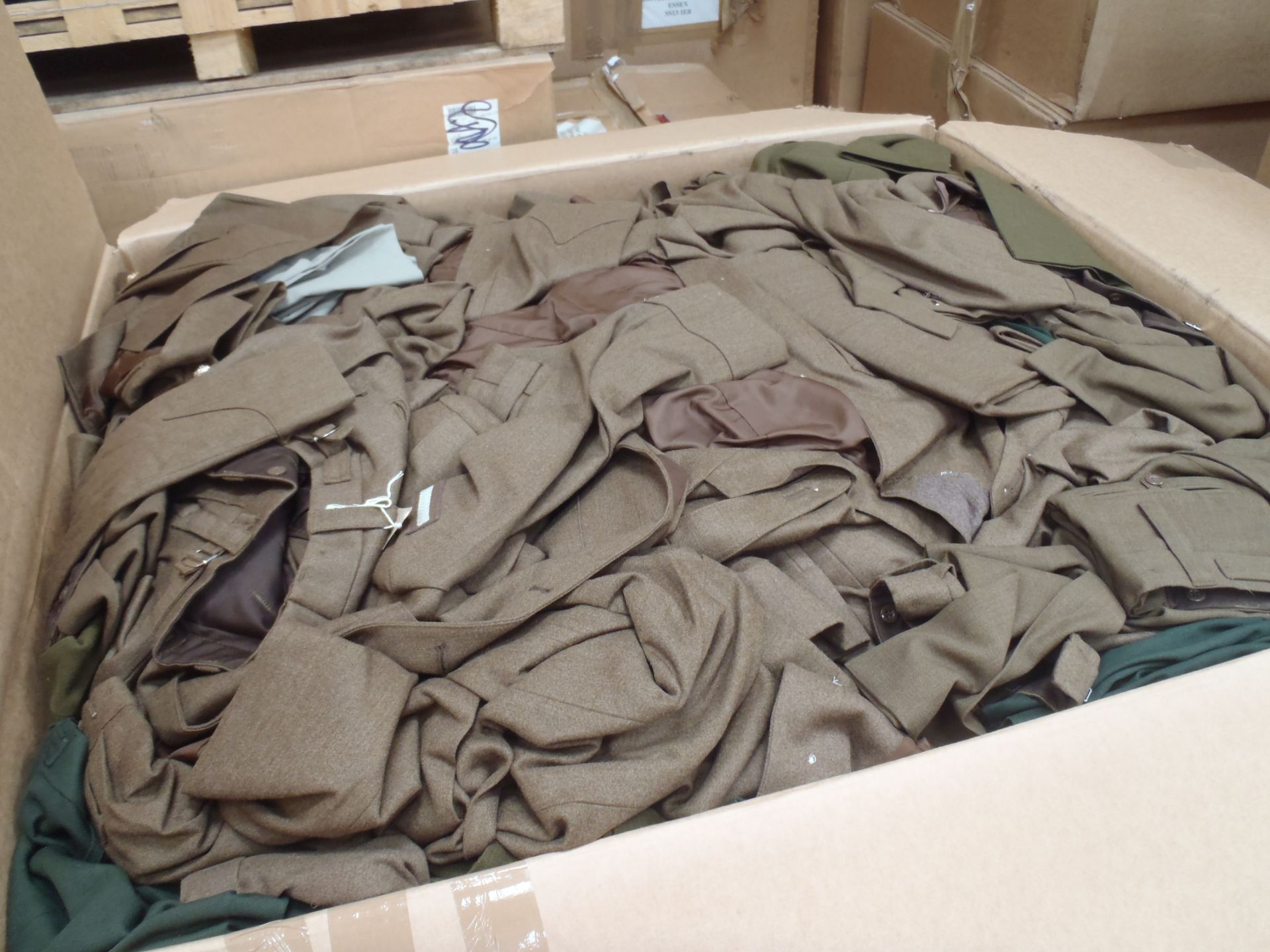 PALLET OF NO.2 JACKETS - USED CONDITION - UNGRADED
