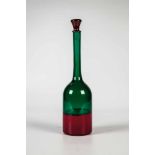 Flasche mit Stöpsel "A Incalmo" Venini, Murano, 1990 Farbloses, opakrot unterfangenes und grünes