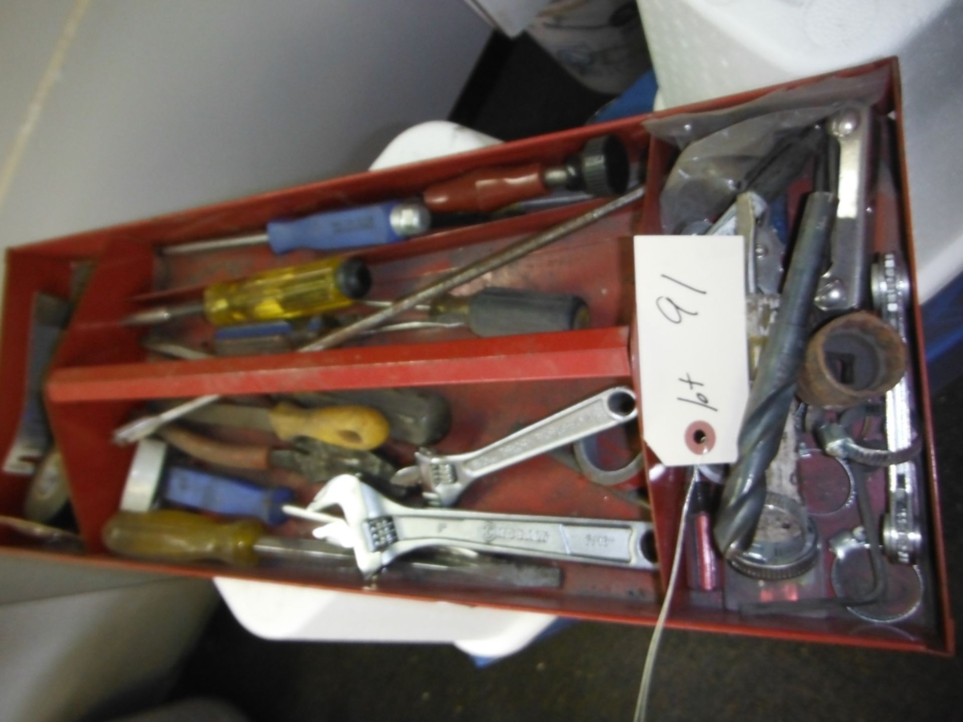 Mixed Tools in Tray