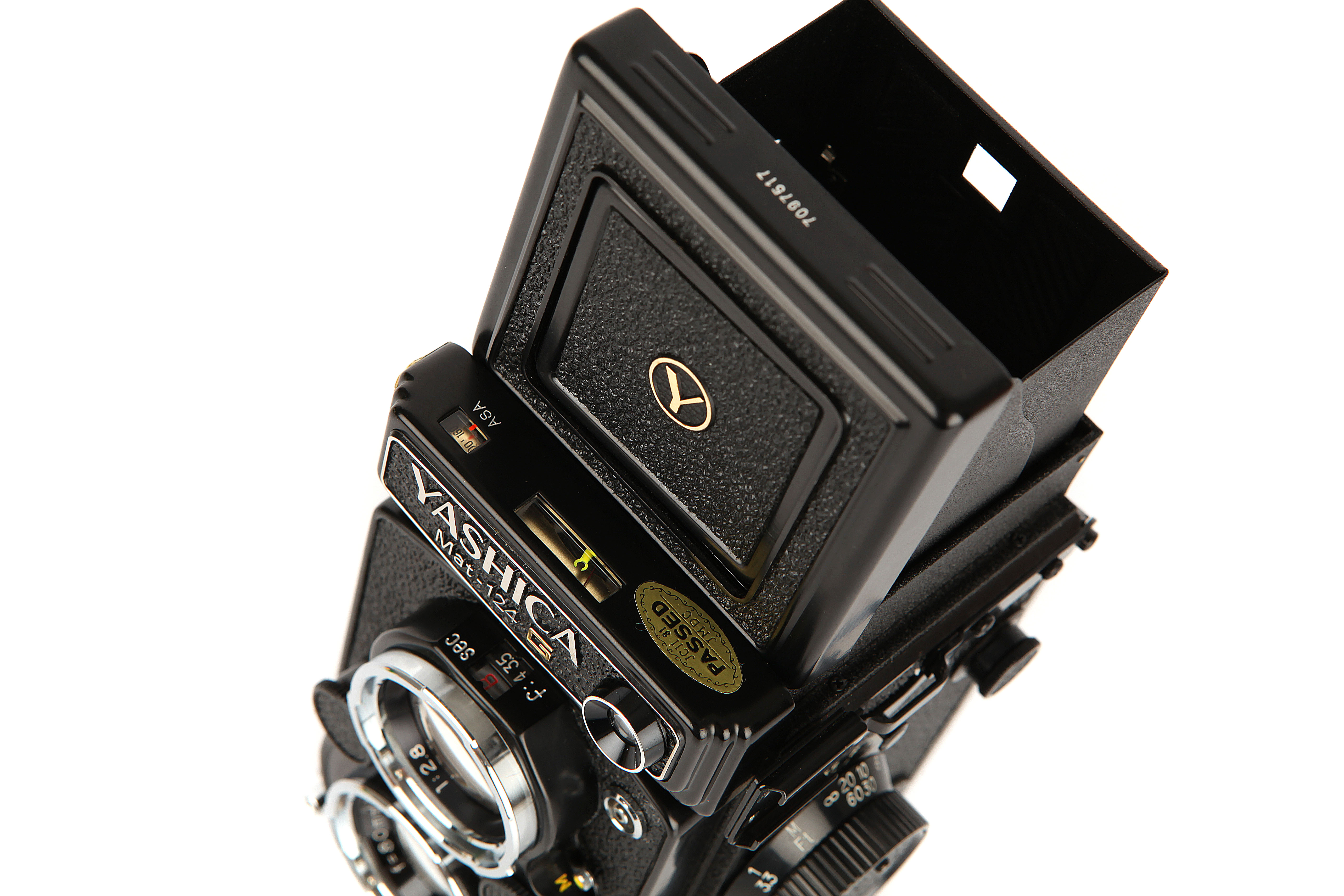 A Yashica Mat-124G TLR Camera, - Image 3 of 4