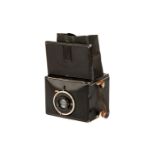 A Mentor Goltz & Breutmann Mentor-Compur-Reflex Camera,