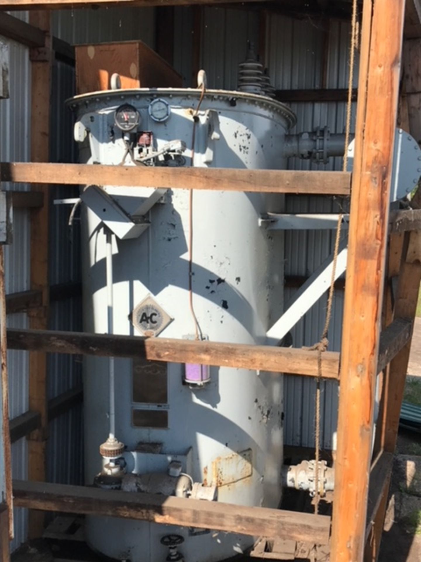 Jordan arc furnace transformer, 2500 kva, 3 phase, 13,200 primary volts, 228 secondary - Image 2 of 2