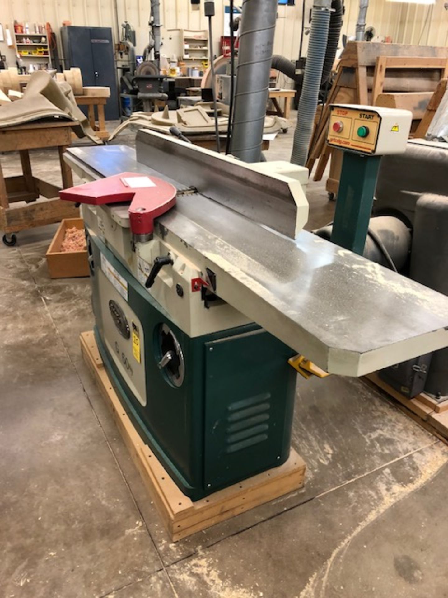 2011 grizzly model g0609 12" x 48" wood jointer s/n gj12-0602 - removal available October 26, 2018