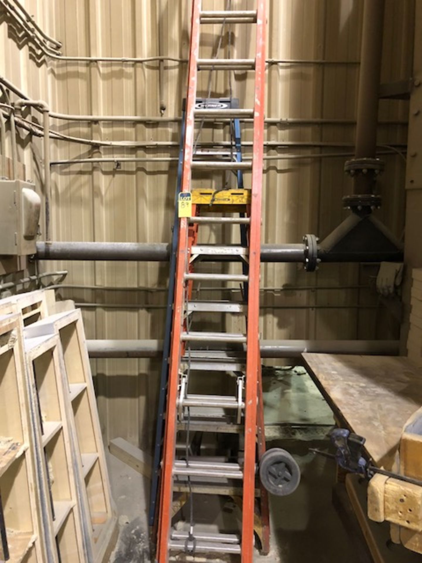 12’, 8’, 6’ ladders - removal available November 12, 2018