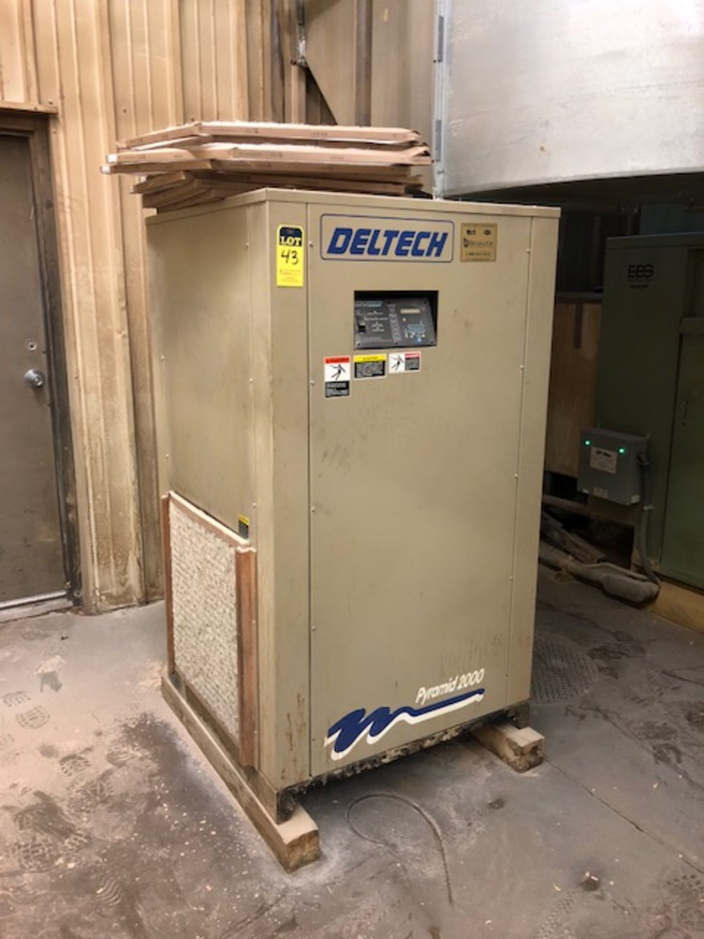 1995 deltech model p55a refrigerated air dryer s/n 951pa9015 - removal available November 12, 2018