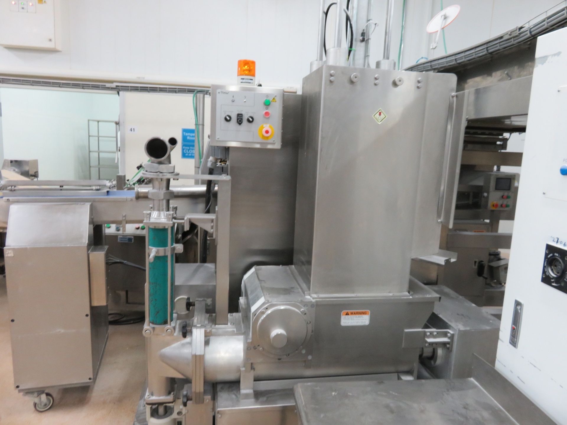 Complete Rheon sheet making line/Fat Pump/Stretcher/Compact sheet maker / VX602 900mm belt LO£1500 - Image 21 of 25