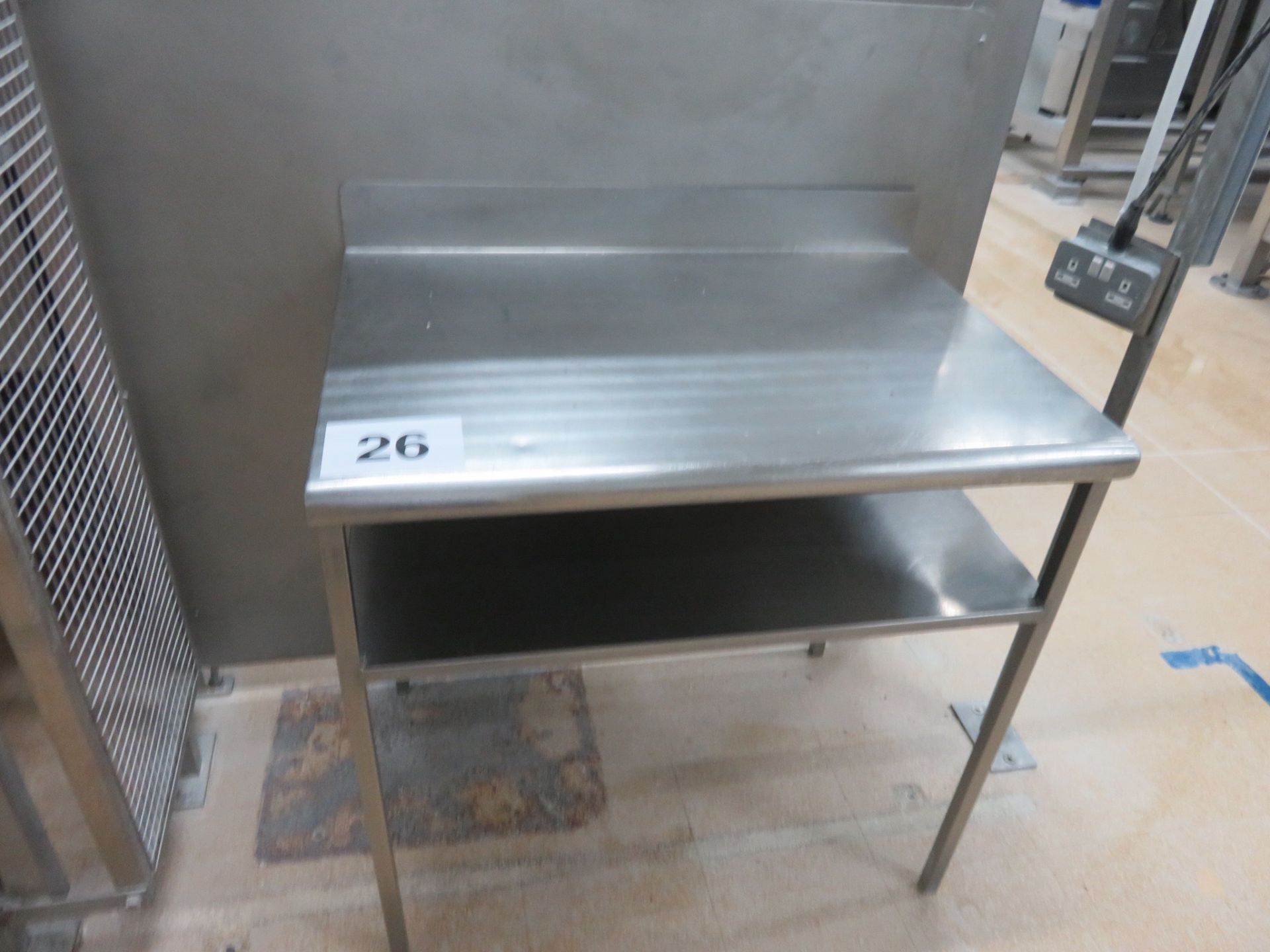 S/s Shelf. Approx 900mm x 650mm x 900mm high. Lift Out £10