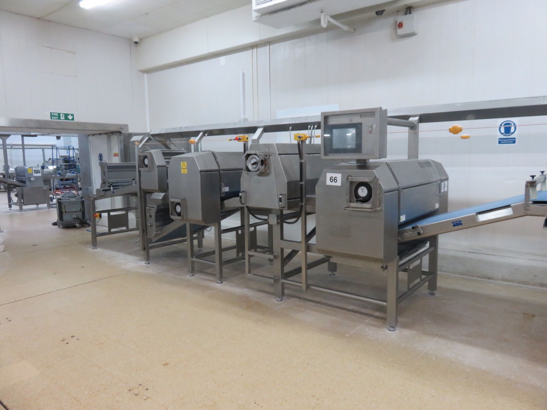 Complete Tromp Line Puff pastry make-up line 850mm wide x 8 meters long. Multi roller.Lift Out £950 - Bild 9 aus 11