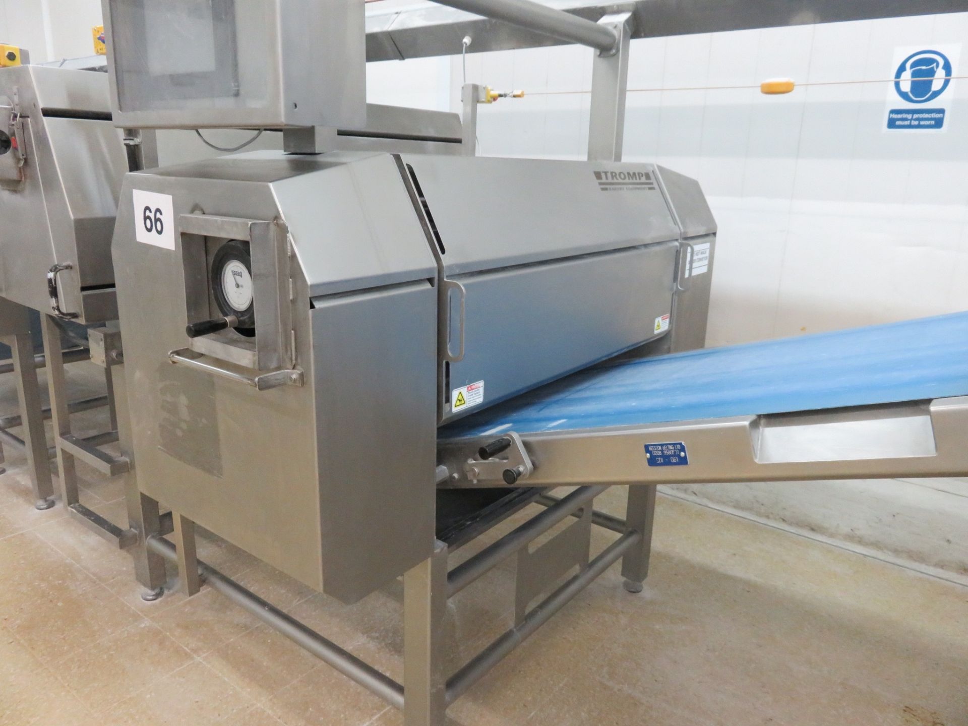 Complete Tromp Line Puff pastry make-up line 850mm wide x 8 meters long. Multi roller.Lift Out £950 - Bild 10 aus 11