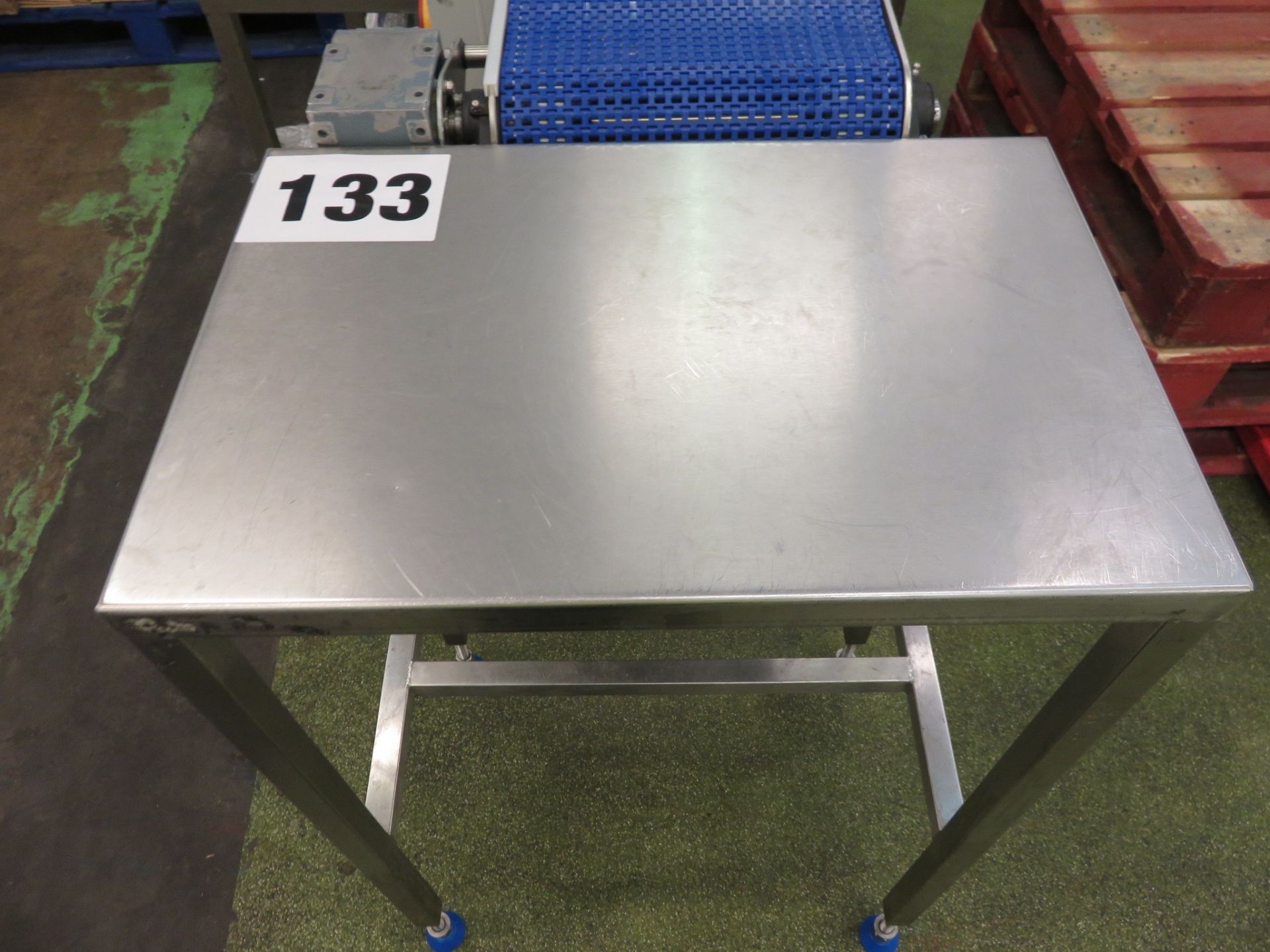 S/s Table. Approx. 600mm x 400mm. Lift out £10