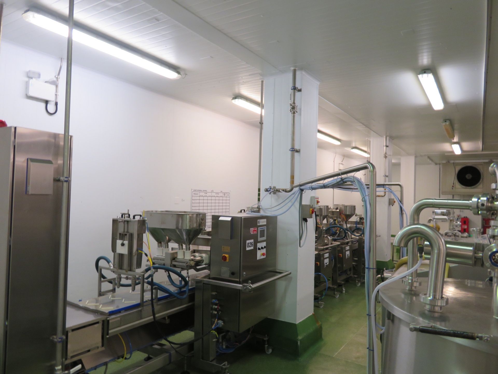 CWM Automation. Type SED 4M. Twin lane. 5 x Twin head Depositors. 3 stations. Lift out £1500 - Image 6 of 6