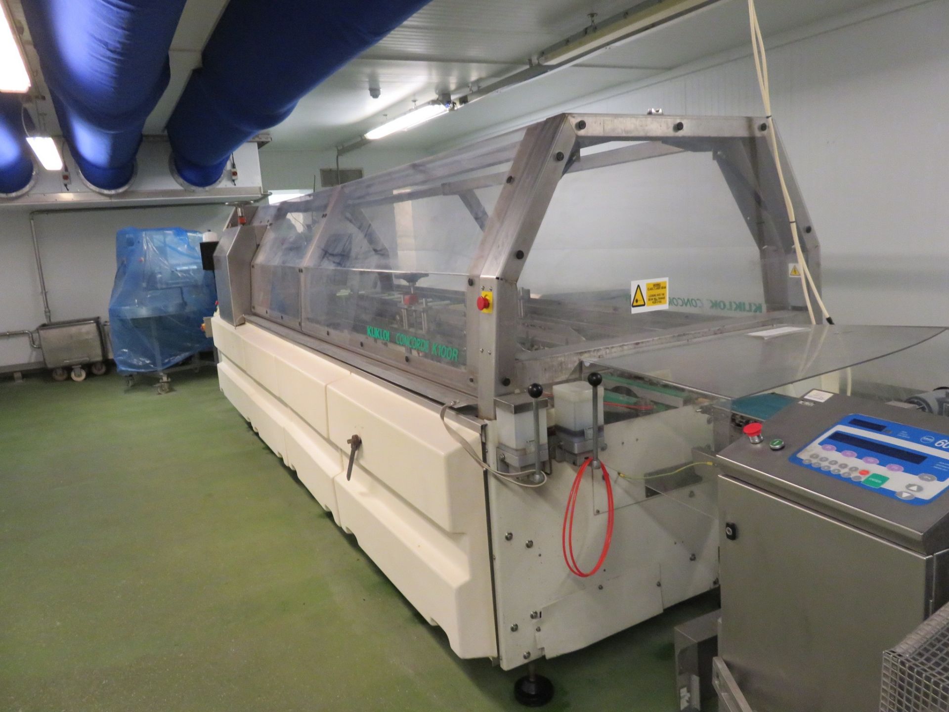 Kliklok concorde K100R fully automatic carton loader and sealer machine. Lift out £600