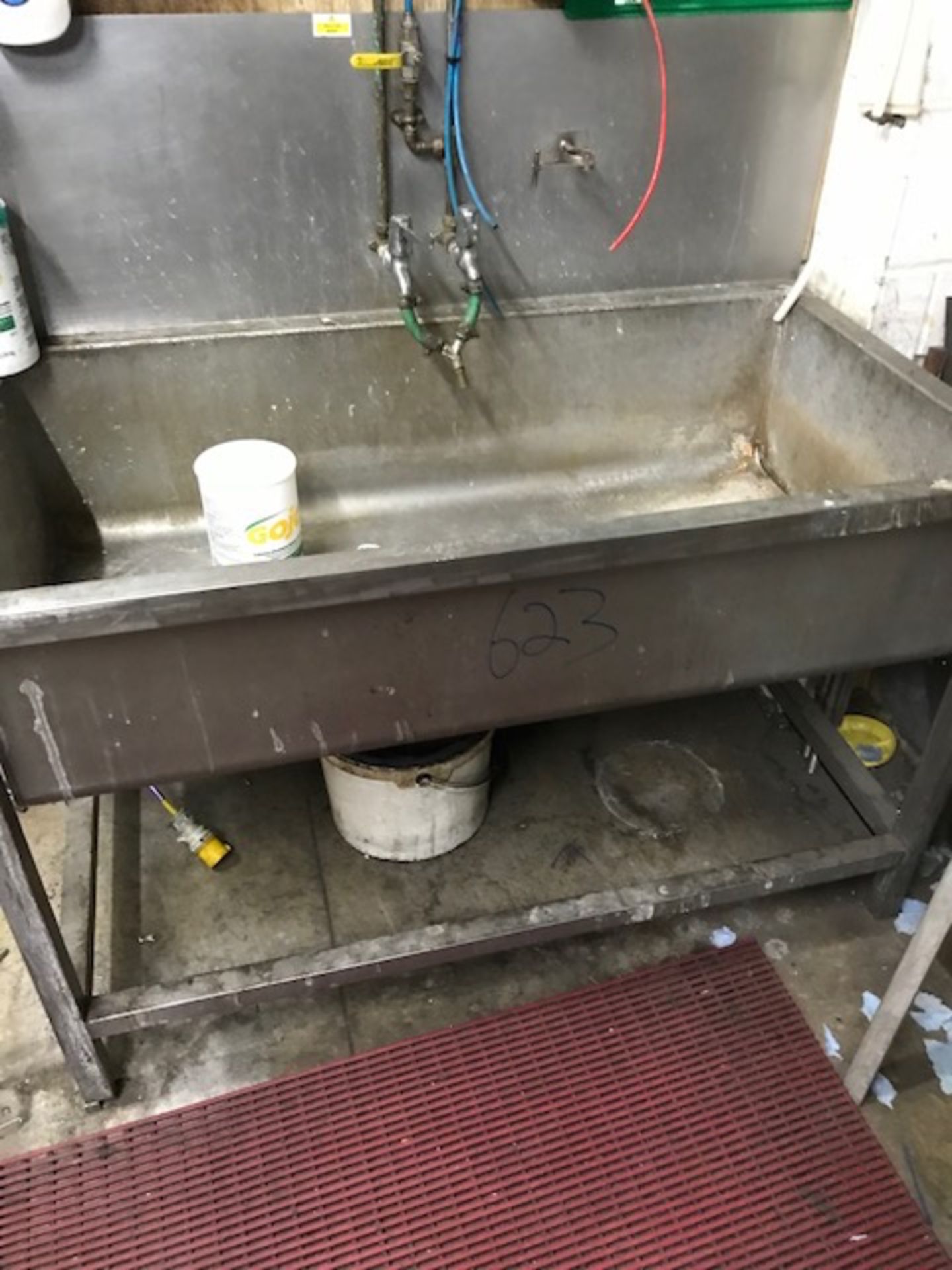 Large S/s Sink. Lift out charge £10 - Image 2 of 2