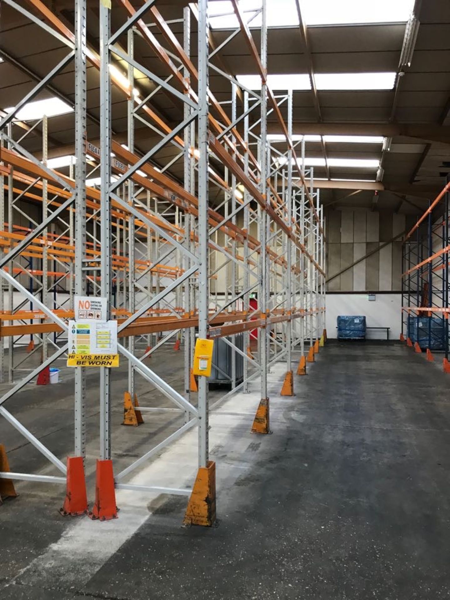 Pallet Racking 28 bays x 2800mm x 3 bays high. Lift out charge £420 - Image 3 of 5