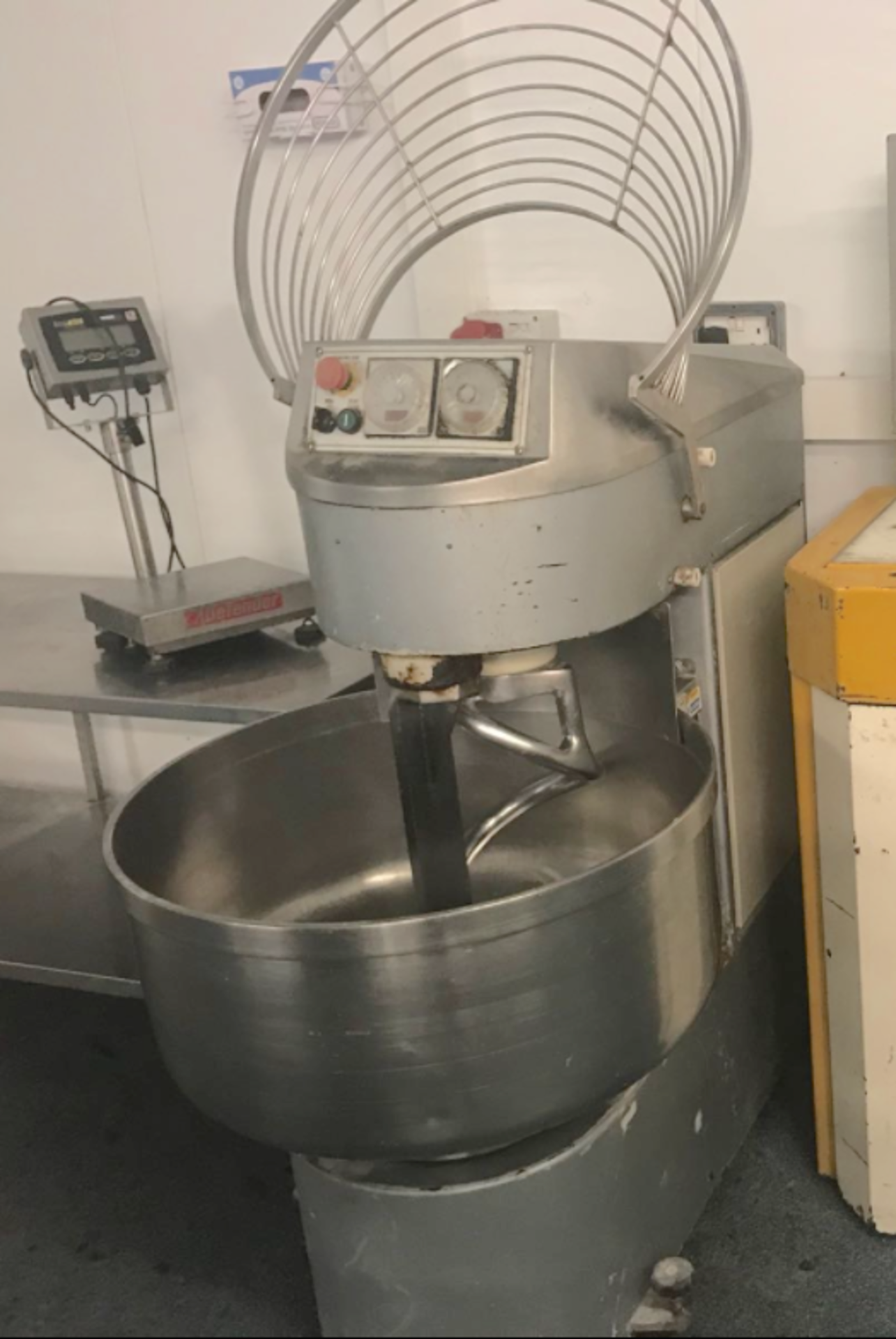 80 litre Sottovia 80kg mixer