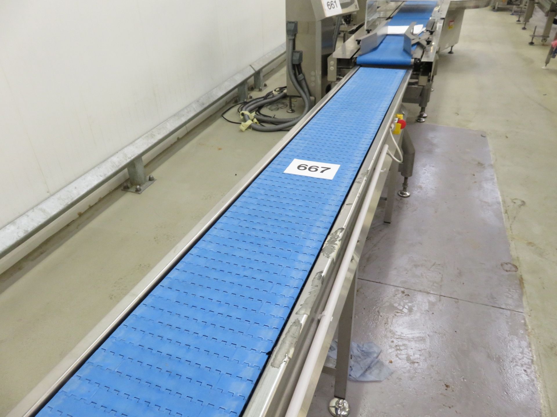 Conveyor 250mm wide blue introlox belt x 2.9 meters long. lift out charge £40