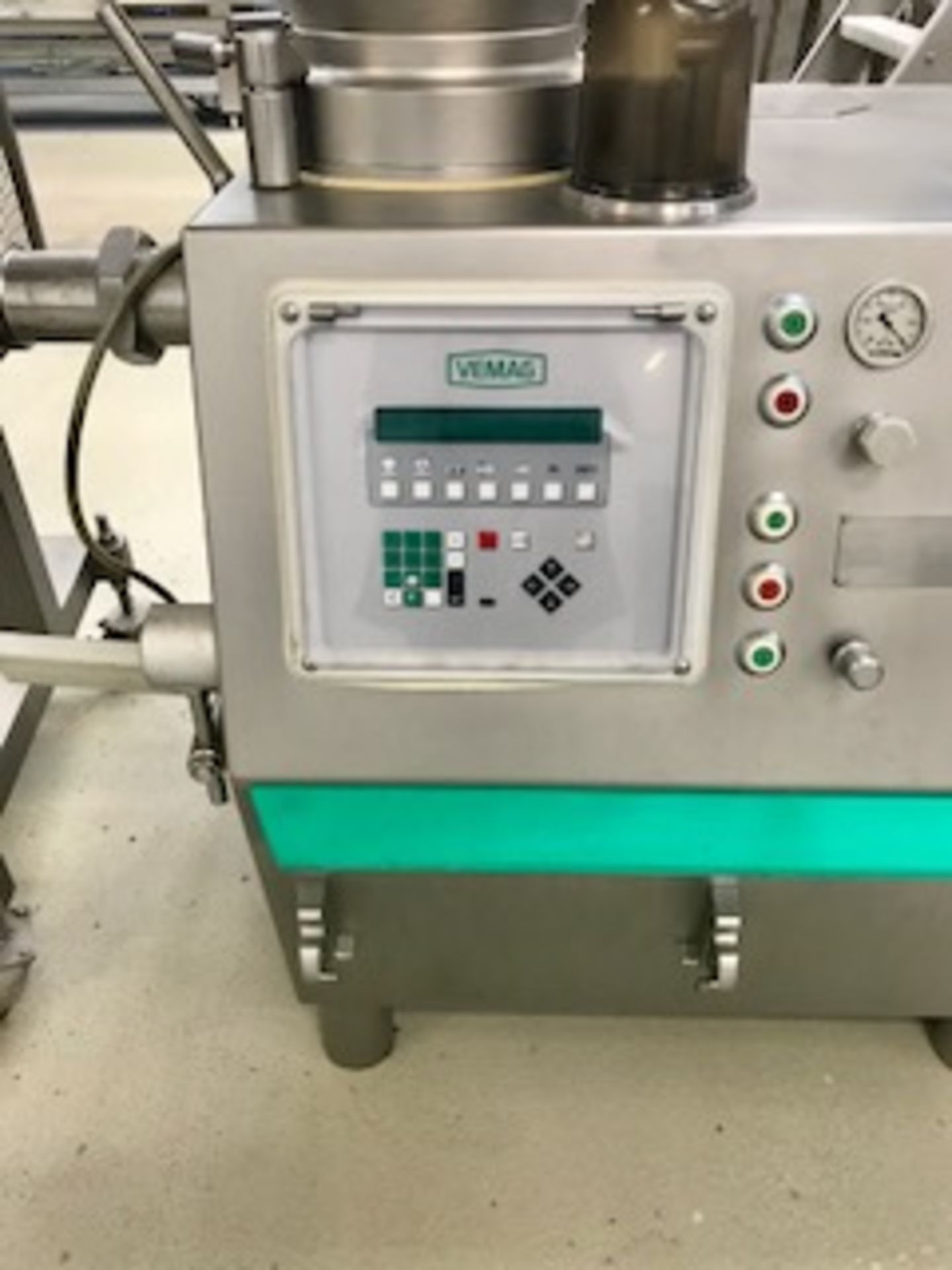 Vemag HP10C vacuum Filler for extruding dough complete guilotine and pinner Lift out charge £220 - Image 6 of 9