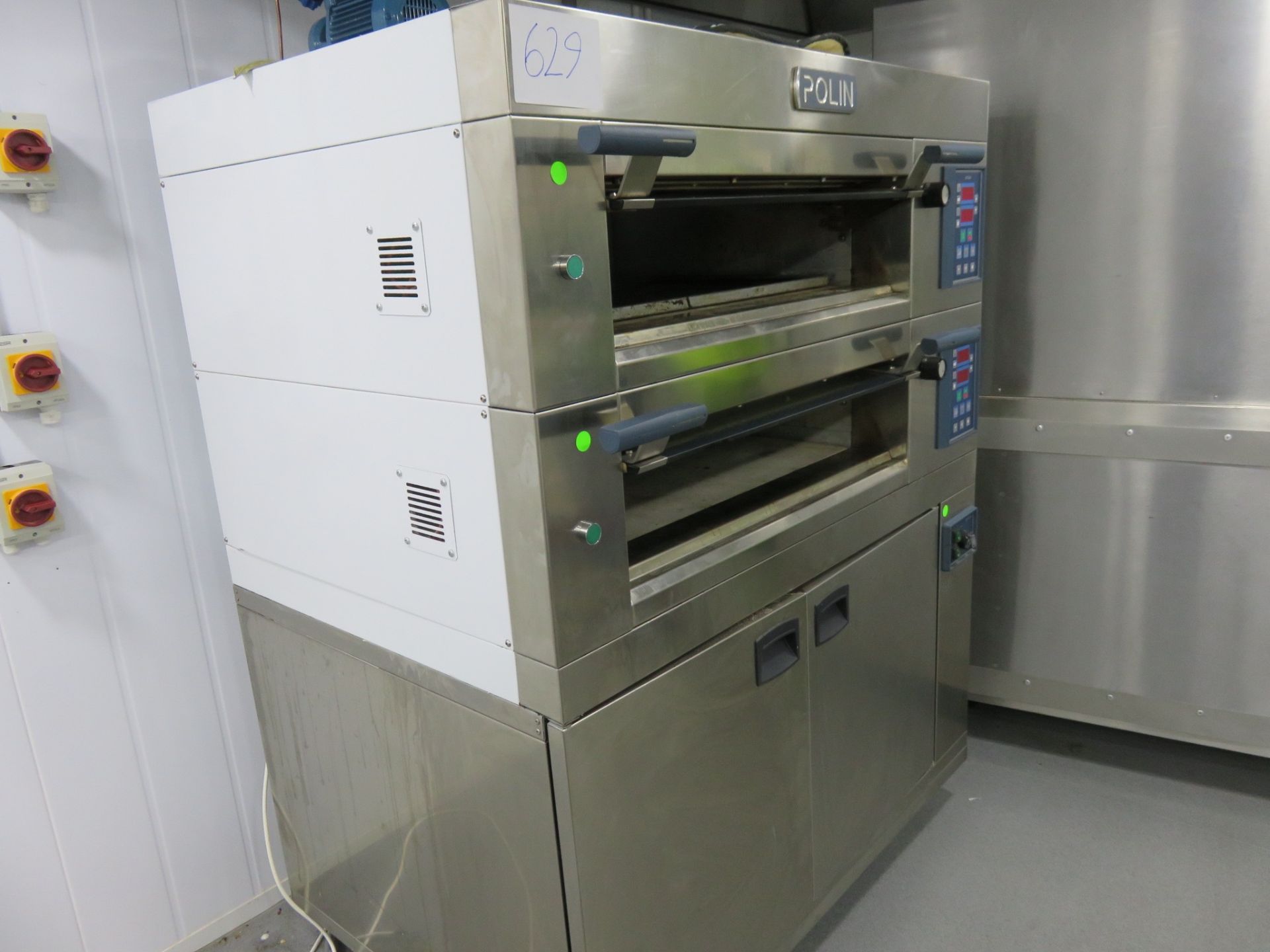 Test Kitchen Stonebake Polin 2 Deck Oven. Complete with steam. 2010 Cams. Lift out charge £60 - Image 3 of 3
