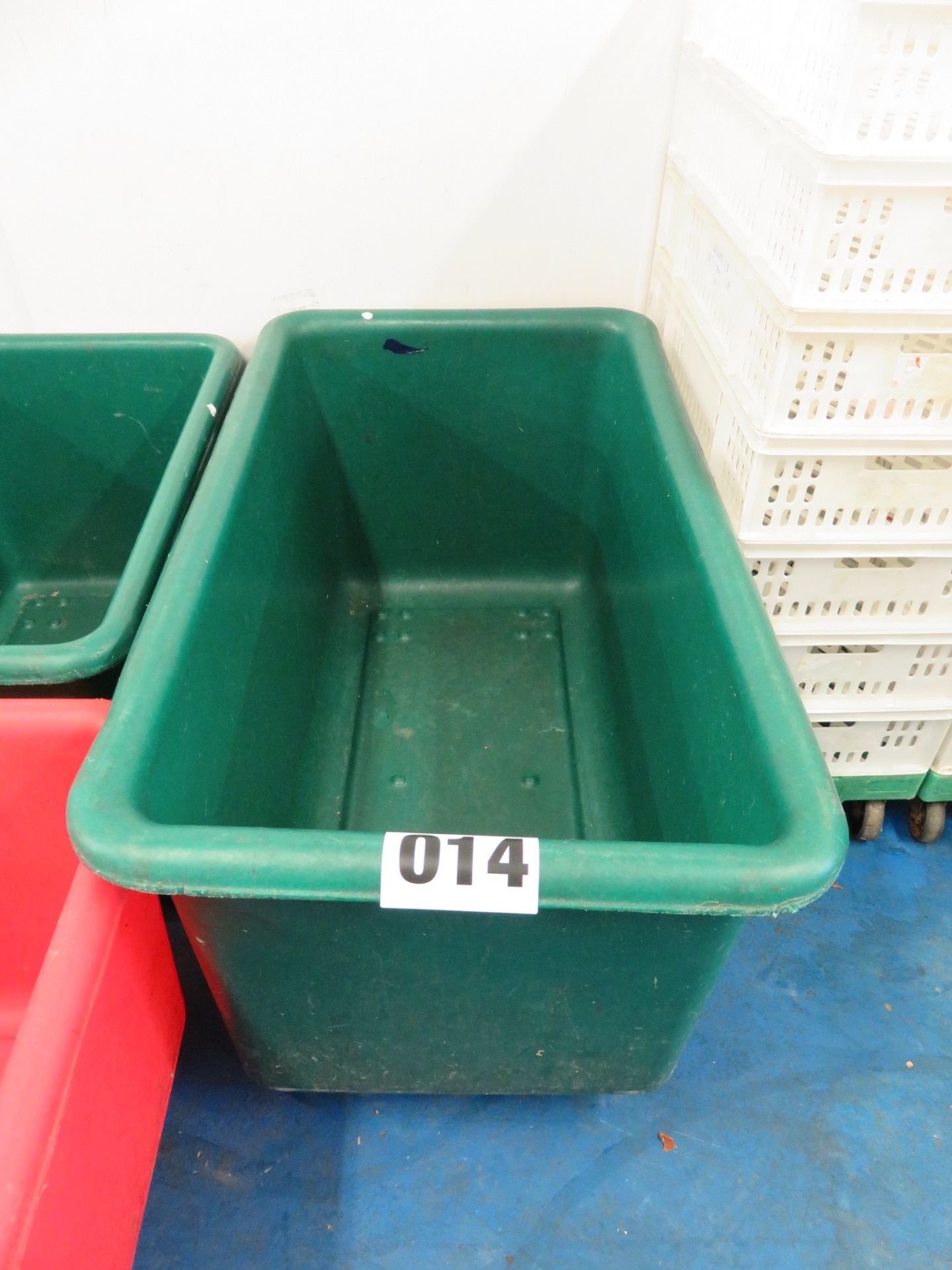 Mobile green bin aprox 1200 x 600 x 650mm deep. LO £5