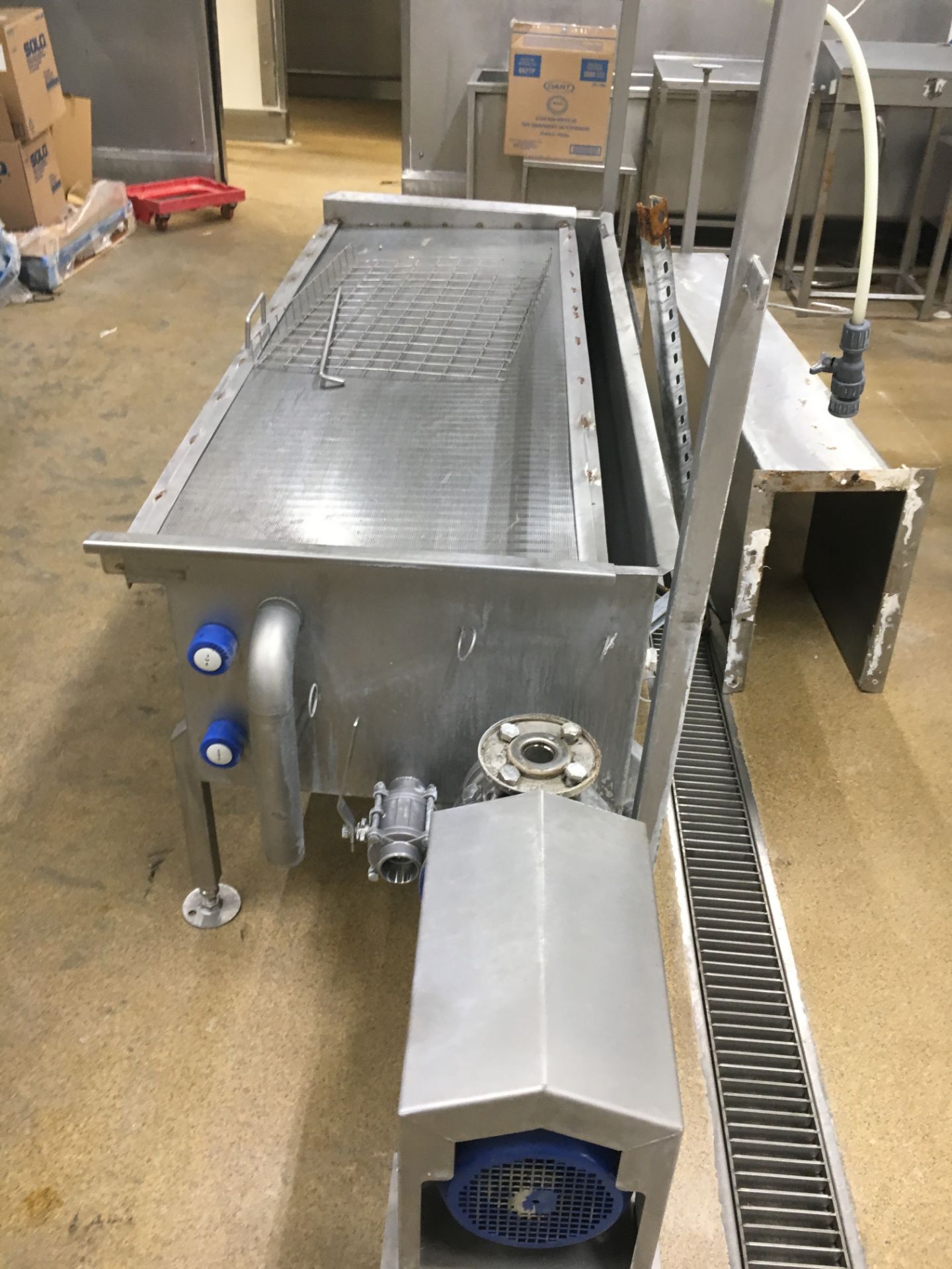 Pineapple or Mango washing flume with spring exit conveyor for soft landing. LO £200 - Image 4 of 4