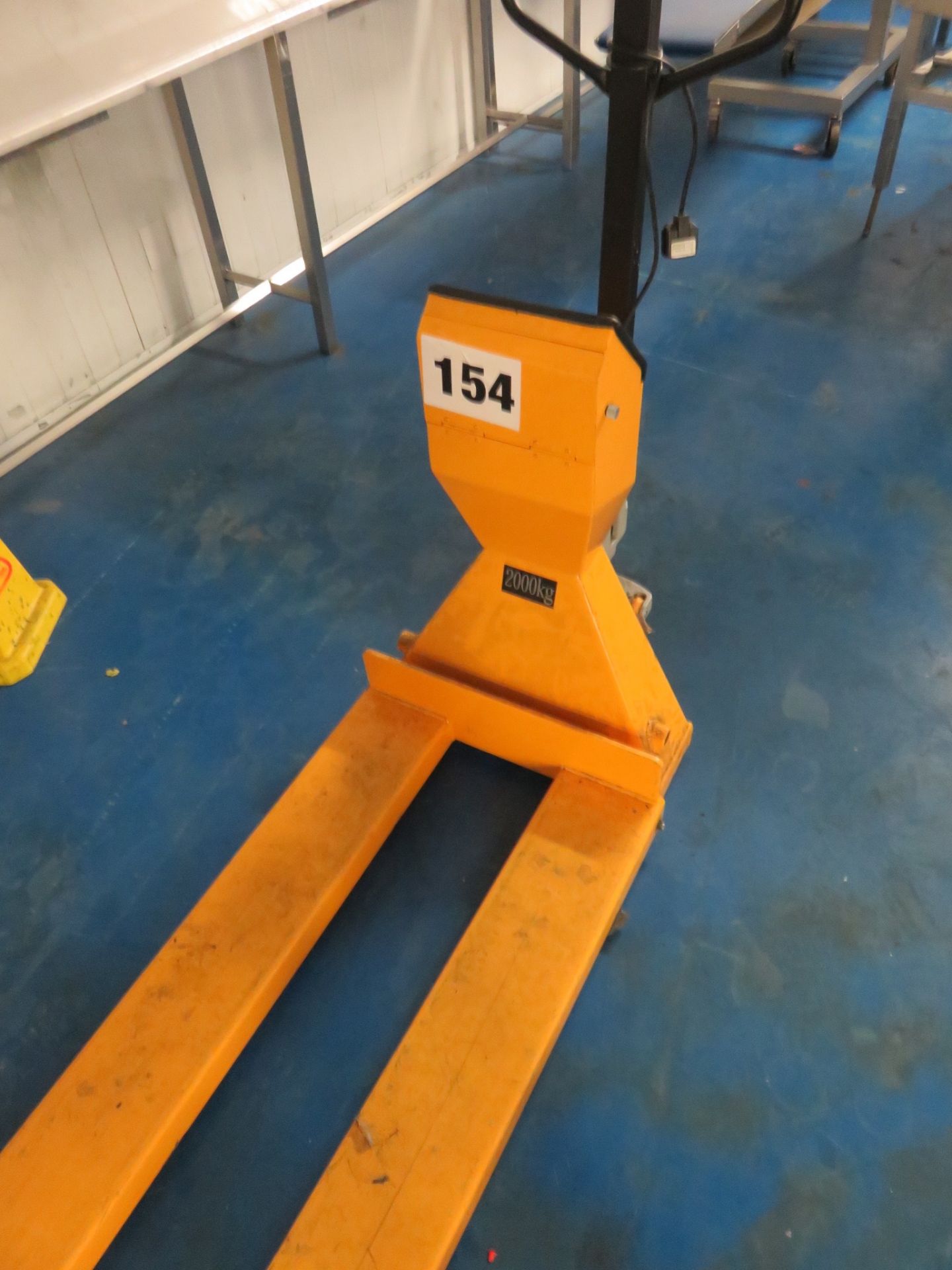 1 x Pallet Truck weighing scale electric, 2,000 KG. LO £10