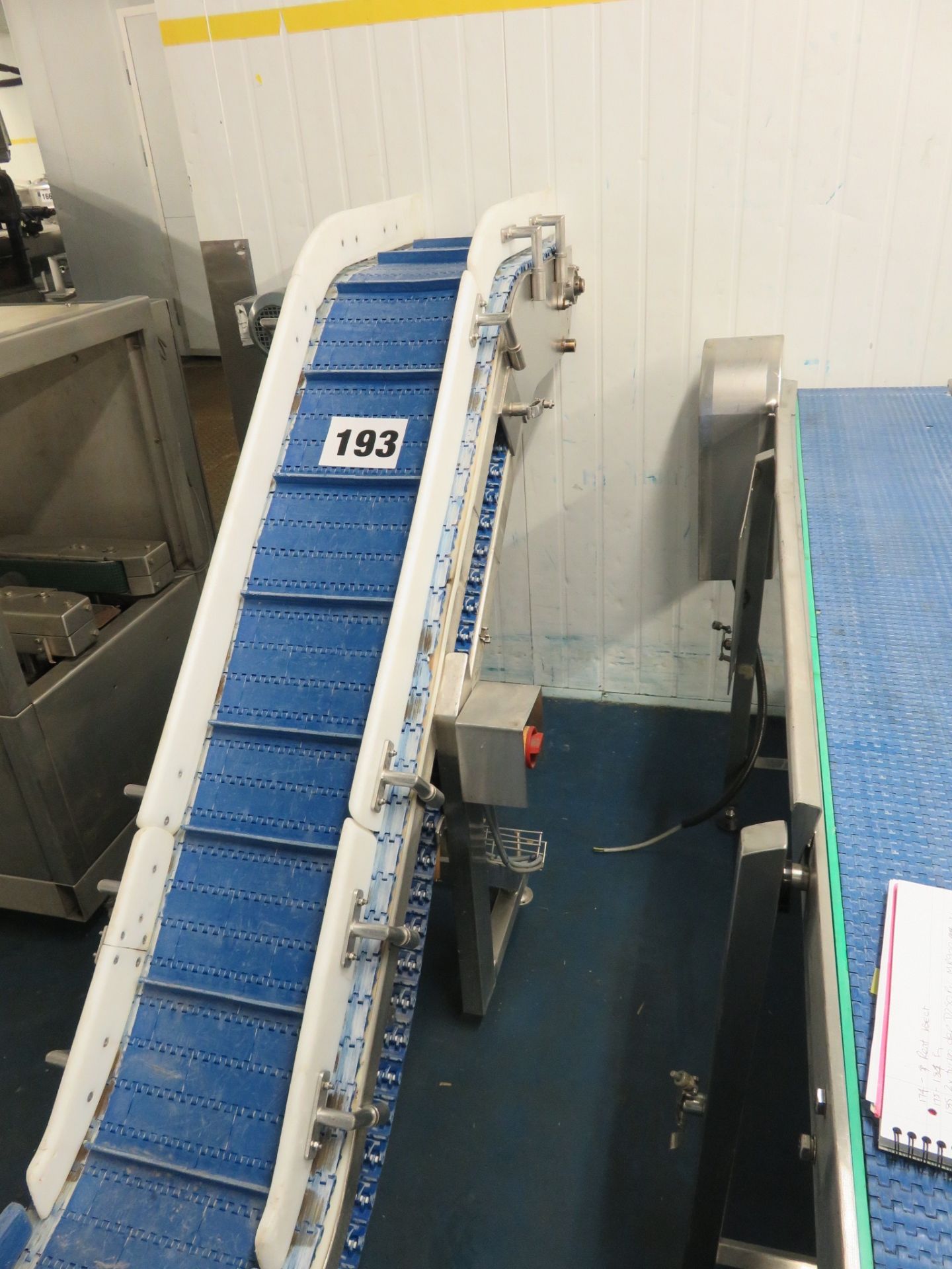 Elevated flighted belt Conveyor. In at 400mm out at 1200mm. 320mm wide belt. LO £30