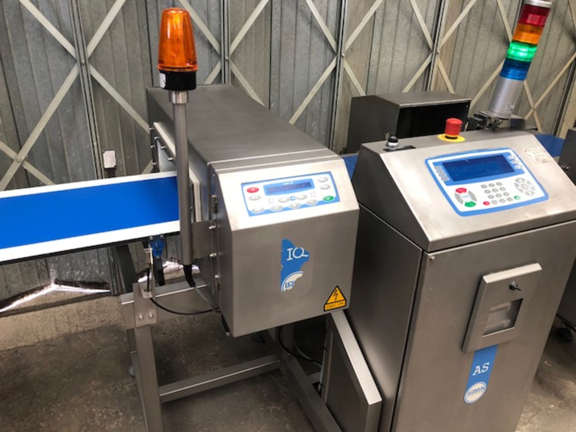 Loma IQ2 Combi unit. Twin reject. 450 x 150 apperture. 350mm long weigh platform