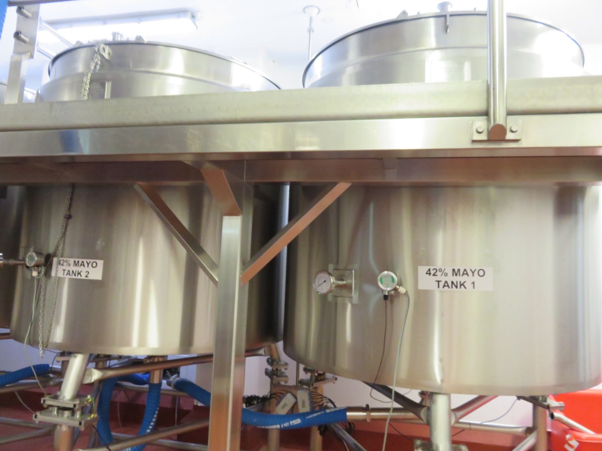 Mayonnaise Plant by Guisti S/s homogenising mixing tank & chill tank side wall scrape, skid LO £250 - Image 12 of 16