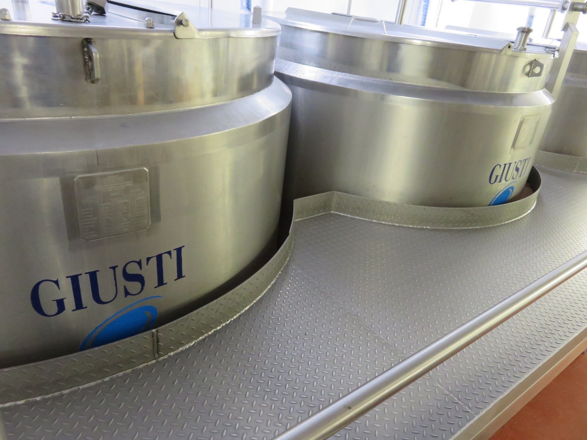 Mayonnaise Plant By Guisti S/s homogenising mixing tanks with side wall scrape, skid mounted. LO£250 - Image 8 of 9