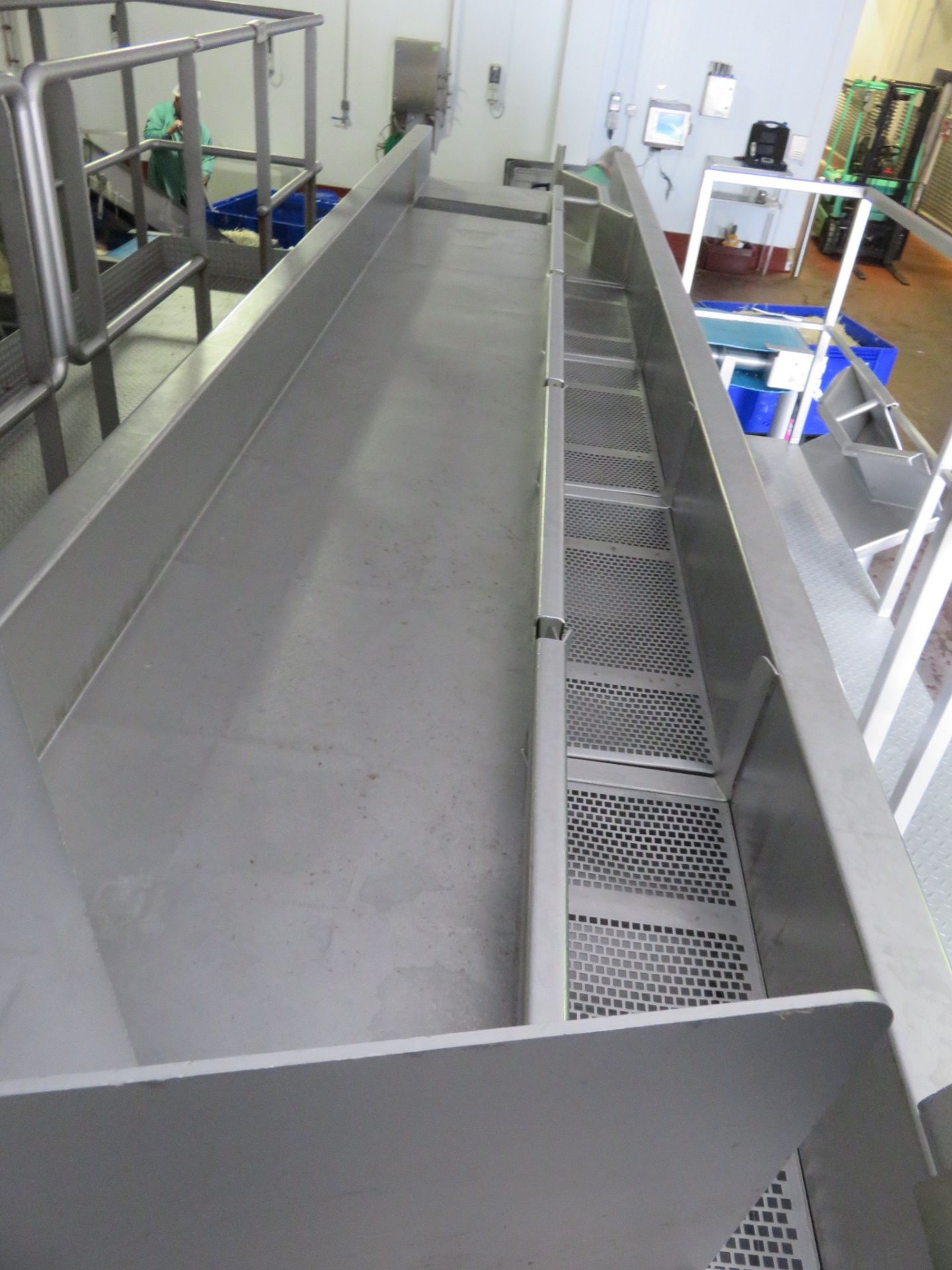De-husking System by VTP (Vibtech Processing) (1) 5.5 meter long x 1 meter wide. Lift Out £780 - Image 18 of 18
