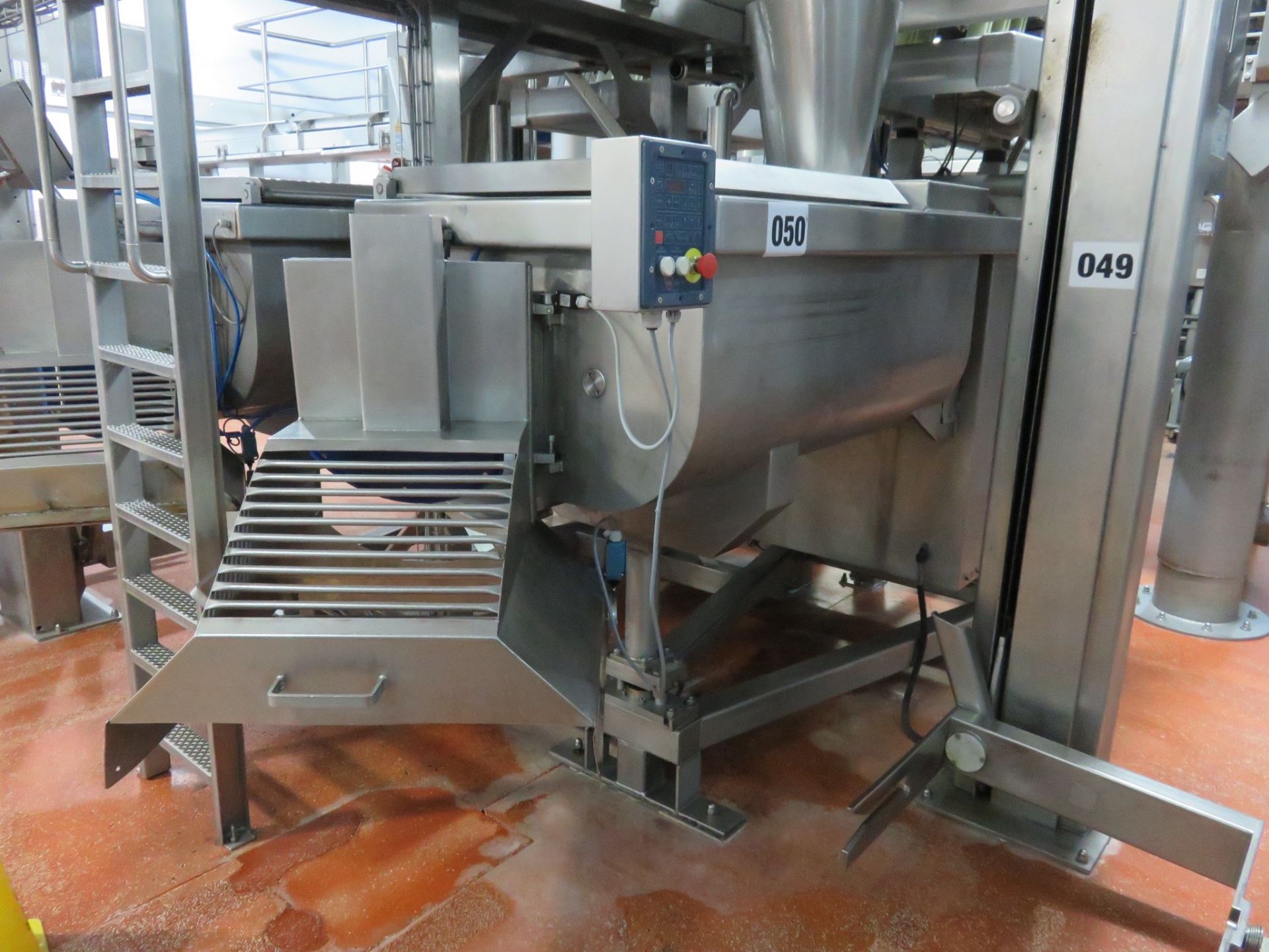 Risco 750 litre Twin Shaft Mixer S/s with Datemaster load cell system. Lift Out £100 - Bild 4 aus 4