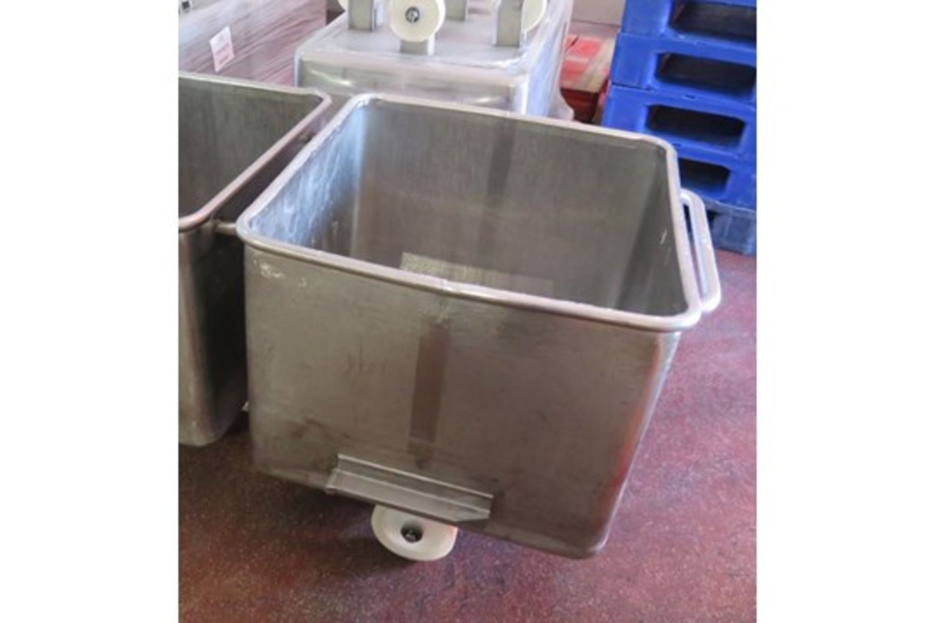 2 x S/s 200 litre Tote Bins. Lift Out £10 - Image 2 of 2