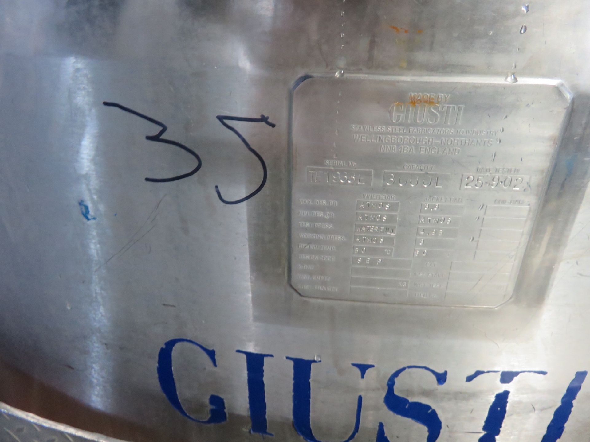 Guisti S/s Holding Tank 3,000 litre, with Glycol, on load cells. Lift Out £150 - Image 3 of 3