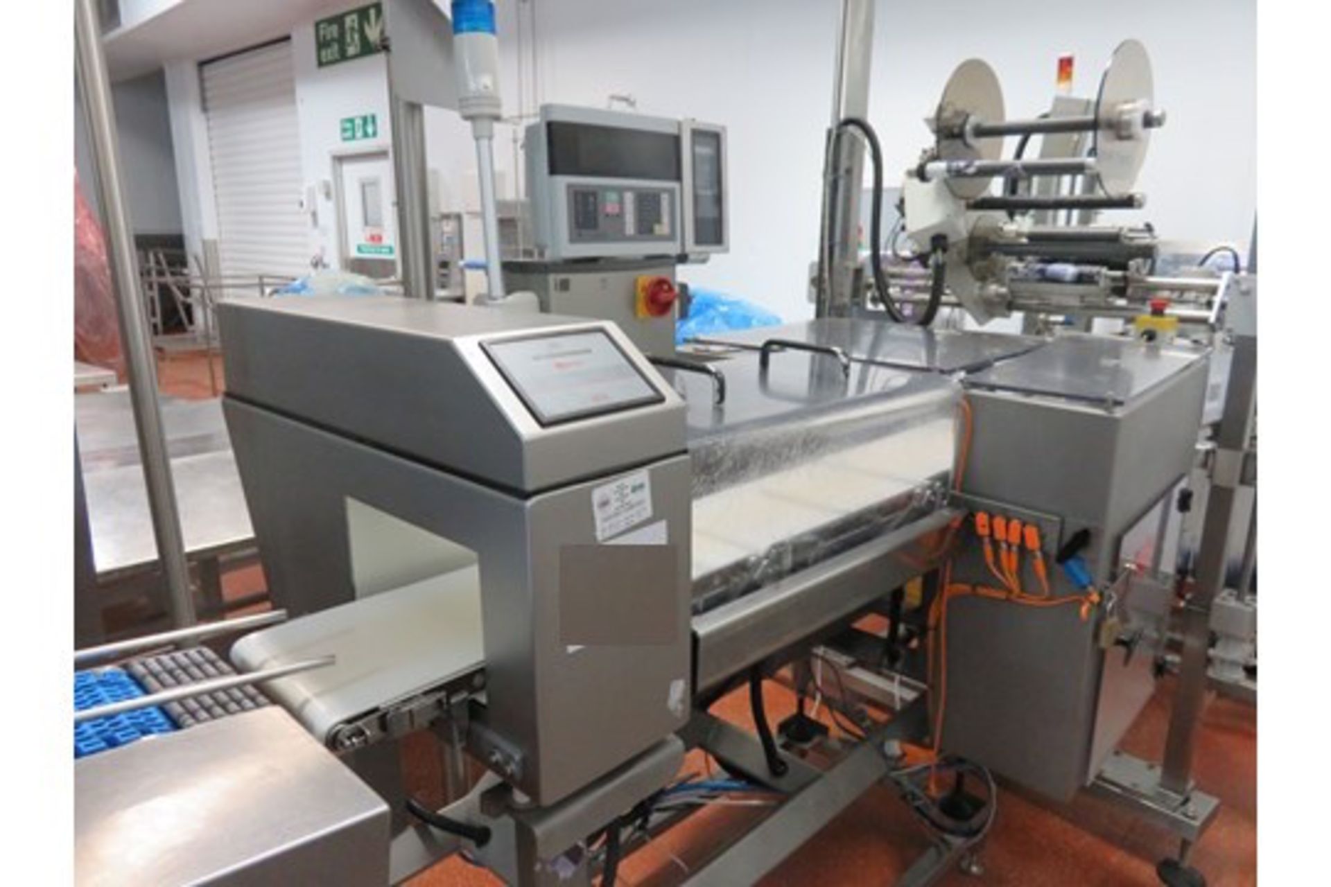 Ishida Dacs S/s Combi Metal Detector & Checkweigher. Aperture 270mm x 170mm high. Weigh Platform.