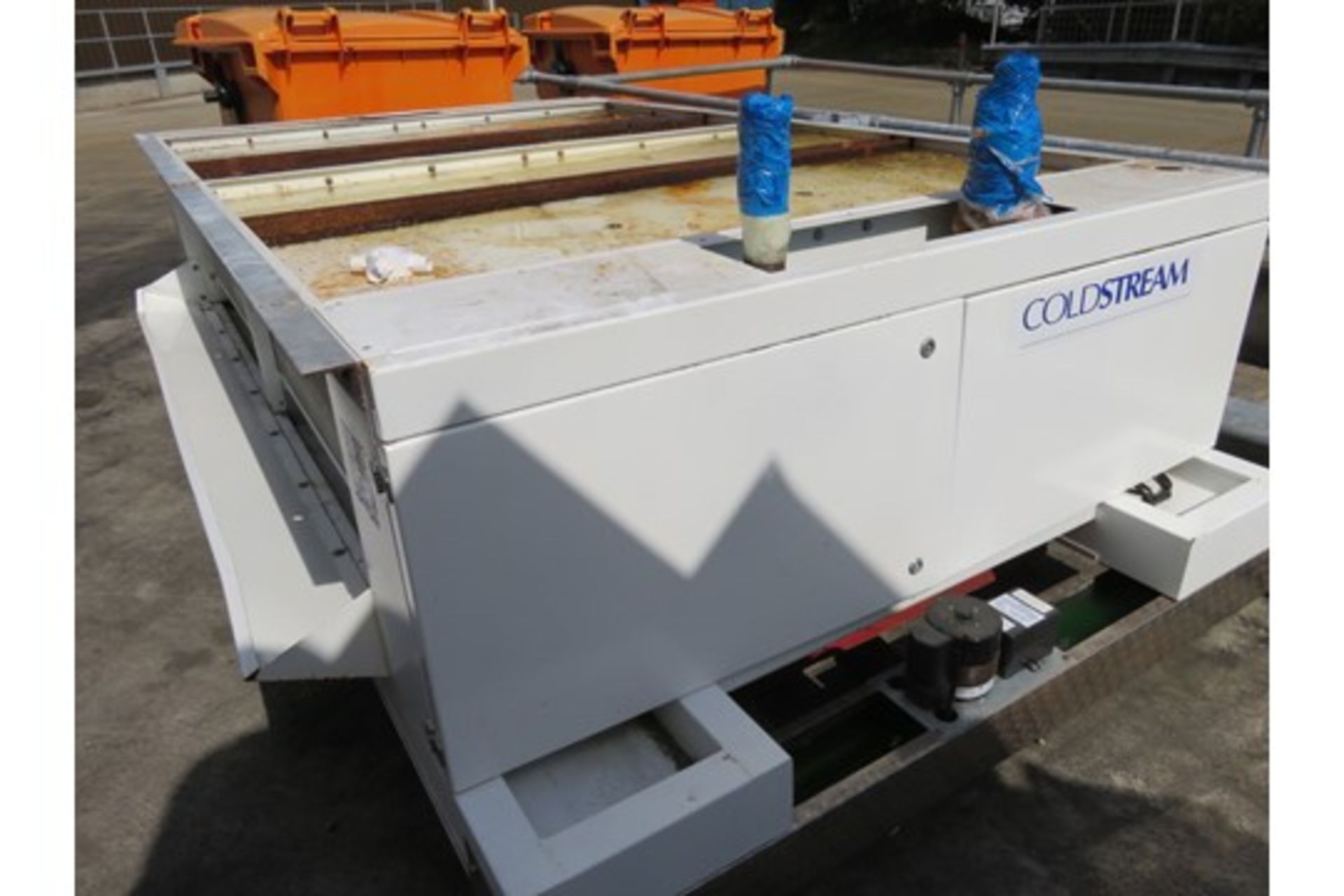 Coldstream 2 fan Evaporator. Lift Out £60 - Image 2 of 3