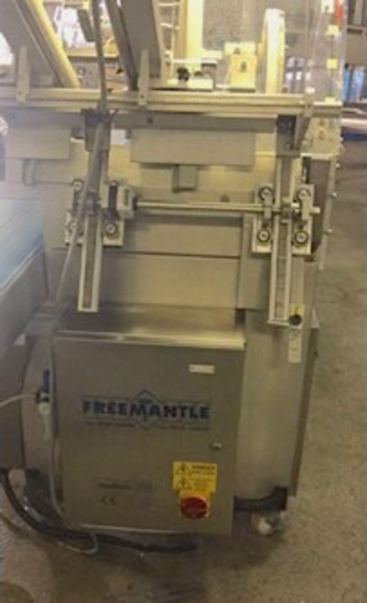 Freemantle S11 semi automatic sleeving machine - Image 6 of 6