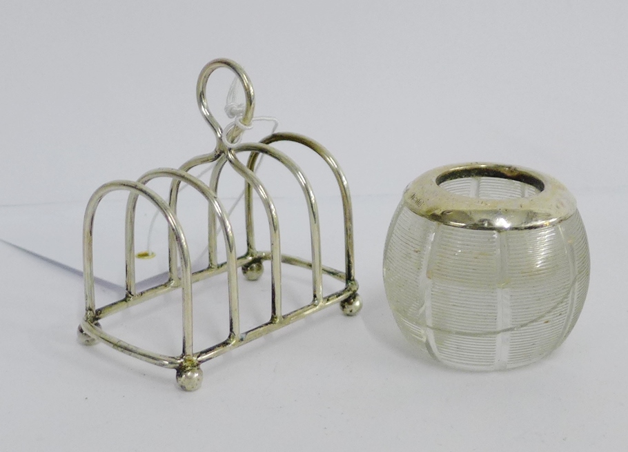 Hukin & Heath silver toastrack on bun feet, Birmingham 1919 together with a Birmingham silver and