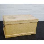 A painted pine storage trunk with lift up top and handles to side, 50 x 96cm