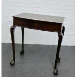 A walnut bow fronted cutlery canteen table on cabriole supports (empty) 73 x 67cm