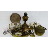 A carton containing metal wares to include Epns, entree dishes, toast racks etc, brass kettle,