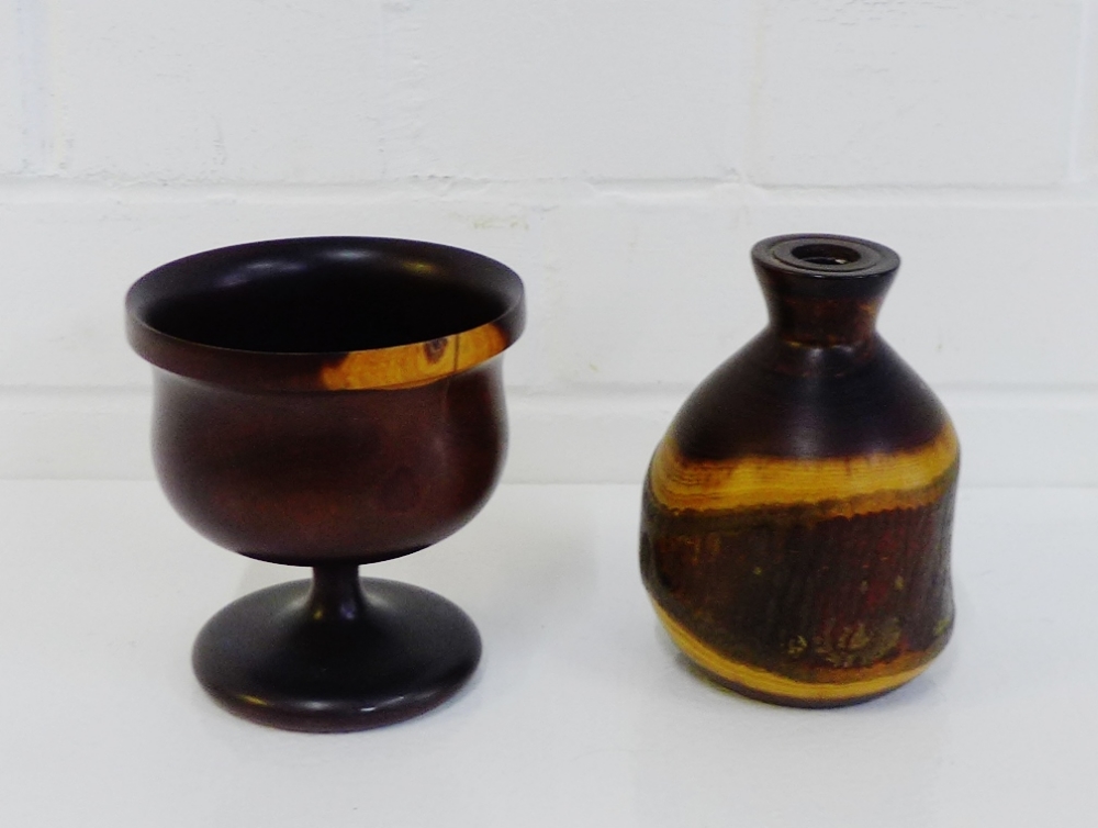 A Laburnum wooden vase and a turned wood goblet, tallest 13cm, (2)