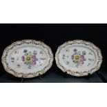 A pair of Chinese oval plates painted with floral sprays (damages), 28 x 22cm, (2)