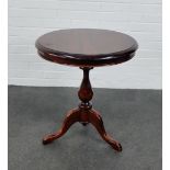 A mahogany pedestal wine table, 68 x 60cm