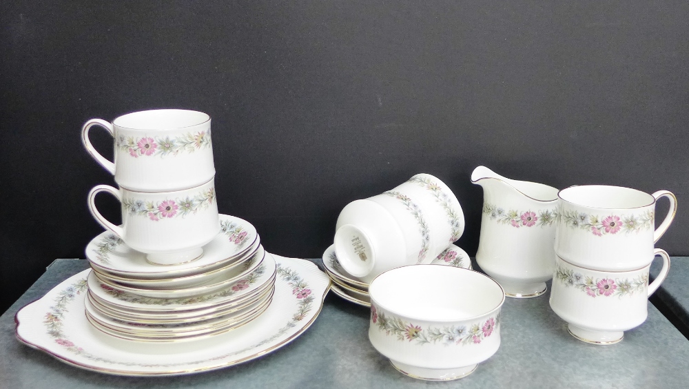 A Paragon 'Belinda' patterned china teaset with six cups, six saucers, six side plates, two cake