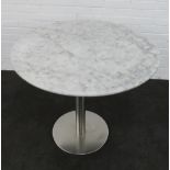 Grey marbled hardstone circular topped table on a steel base, 92cm diameter