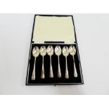 Cased set of six Birmingham silver teaspoons, 1970 (6)