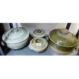 Bob Park of Culloden studio pottery tureen and cover, together with three others, (4)