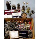 Carton containing a collection of Epns and mixed metal wares to include candlesticks, vases,