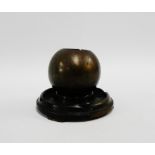 Bronze inkwell/ashtray, 23cm wide