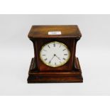 Mahogany framed mantle clock, 17 x 20cm